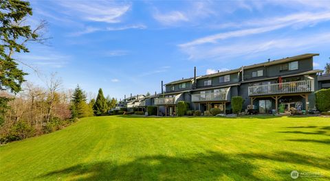Photo of 3500 Ridgemont Way #3, Bellingham, WA 98229 (MLS # 2499880)
