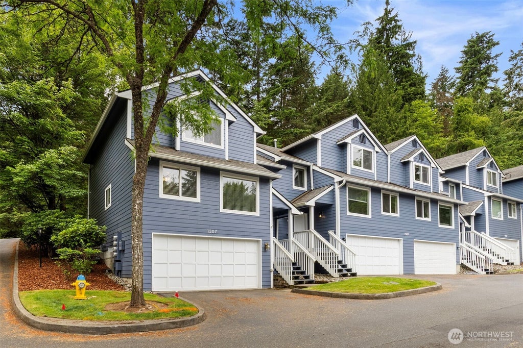 Photo of 1307 NW Slate Lane #101, Silverdale, WA 98383 (MLS # 2537329)