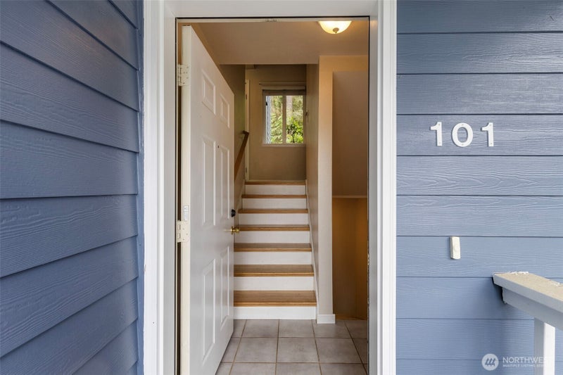 1307 NW Slate Lane 101