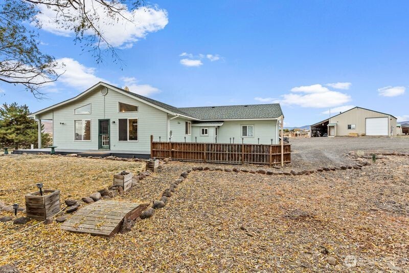 550 Red Tail Road