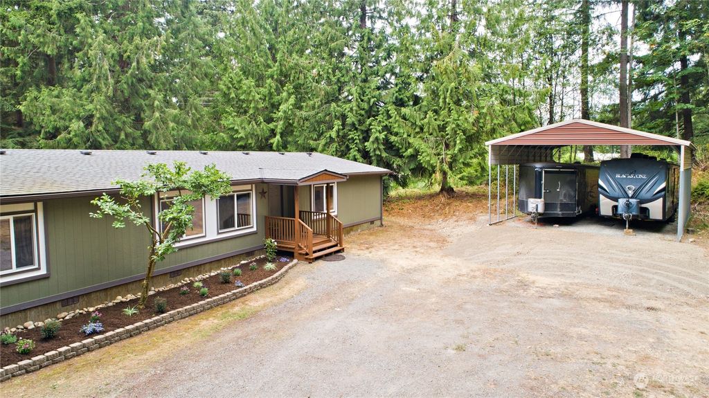 Photo of 38211 247 Avenue SE, Enumclaw, WA 98022 (MLS # 2278065)