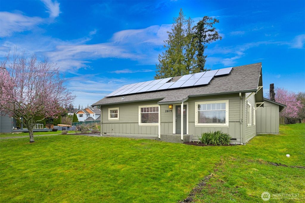 Photo of 2605 Mill Avenue, Bellingham, WA 98225 (MLS # 2495087)