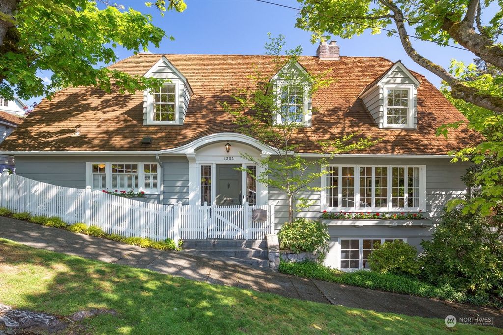 Photo of 2304 E Newton Street, Seattle, WA 98112 (MLS # 2250062)