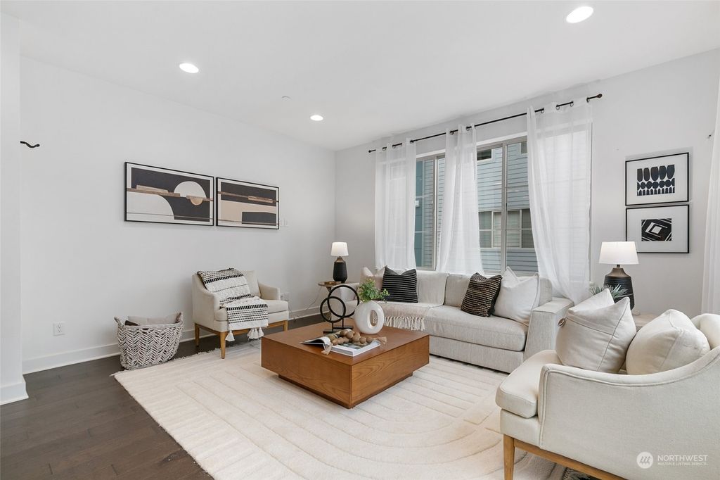 Photo of 11521 117th Lane NE #1, Kirkland, WA 98033 (MLS # 2315651)