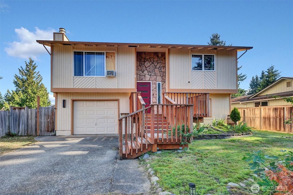 Photo of 5415 105 Street NE, Marysville, WA 98270 (MLS # 2424083)
