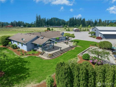 Photo of 41218 292nd Way SE, Enumclaw, WA 98022 (MLS # 2544327)