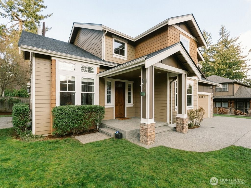 Photo of 8718 NE 134th Street, Kirkland, WA 98034 (MLS # 2520904)
