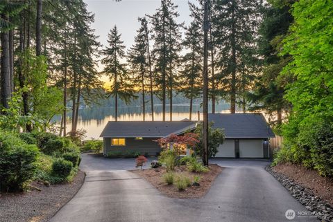 Photo of 6321 Elizan Drive NW, Olympia, WA 98502 (MLS # 2466511)