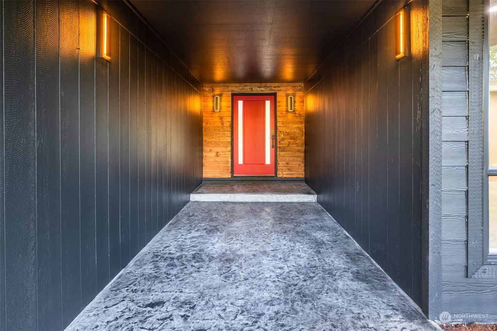 Photo of 32557 107th Avenue SE, Auburn, WA 98092 (MLS # 2293536)