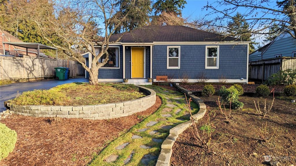 Photo of 14062 23rd Place NE, Seattle, WA 98125 (MLS # 2025489)