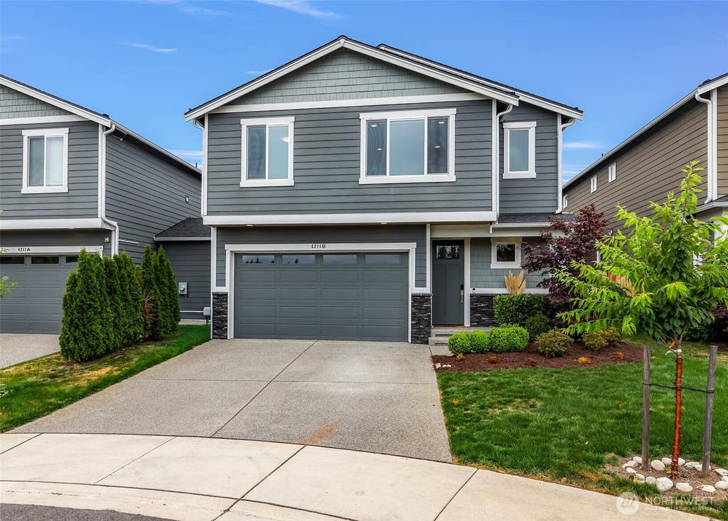 Photo of 4211 142nd Street SE #B, Snohomish, WA 98296 (MLS # 2548428)