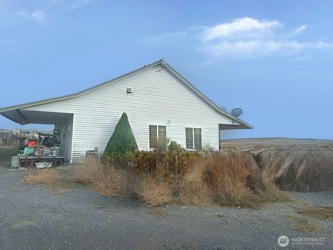 Photo of 9973 SE Road S, Warden, WA 98857 (MLS # 2454091)