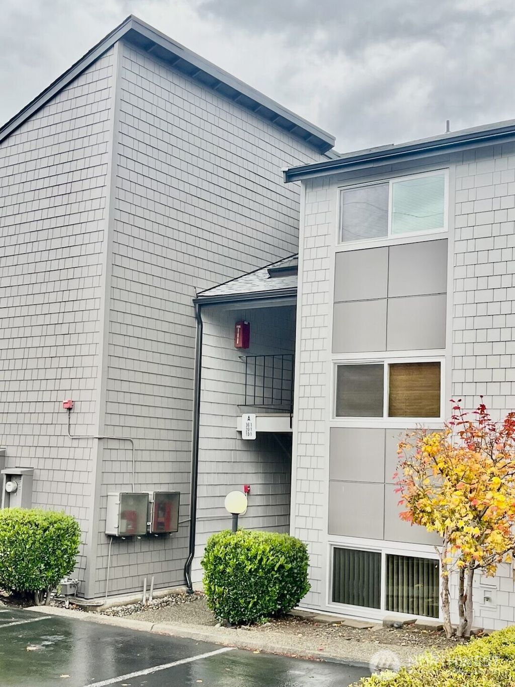 Photo of 2020 S Grant Avenue #A302, Renton, WA 98055 (MLS # 2452890)