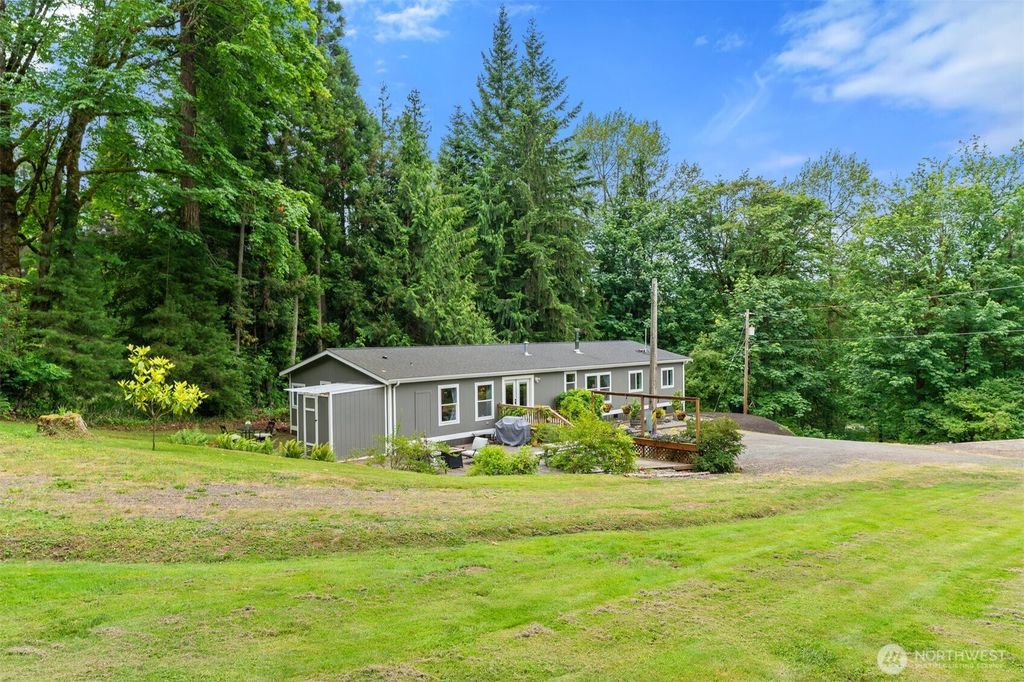Photo of 20321 209th Avenue SE, Monroe, WA 98272 (MLS # 2398440)