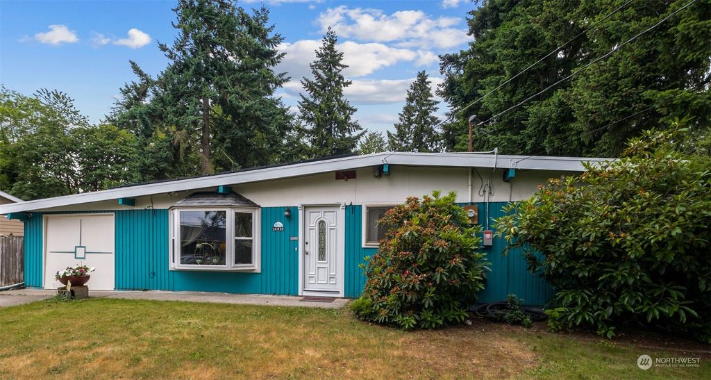 Photo of 14919 41st Place S, Tukwila, WA 98168 (MLS # 2128549)
