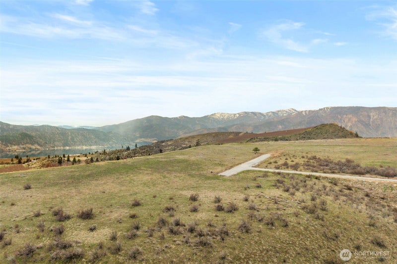 325 Rancho Perri Lane