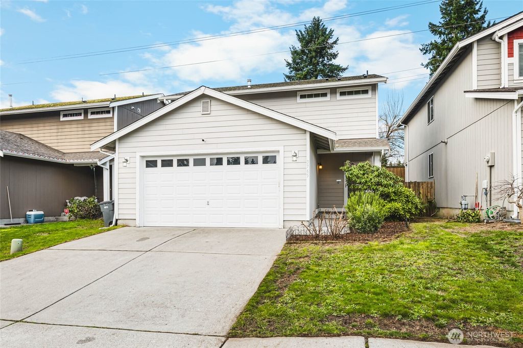 Photo of 3765 Earendel Avenue, Bremerton, WA 98310 (MLS # 2468915)
