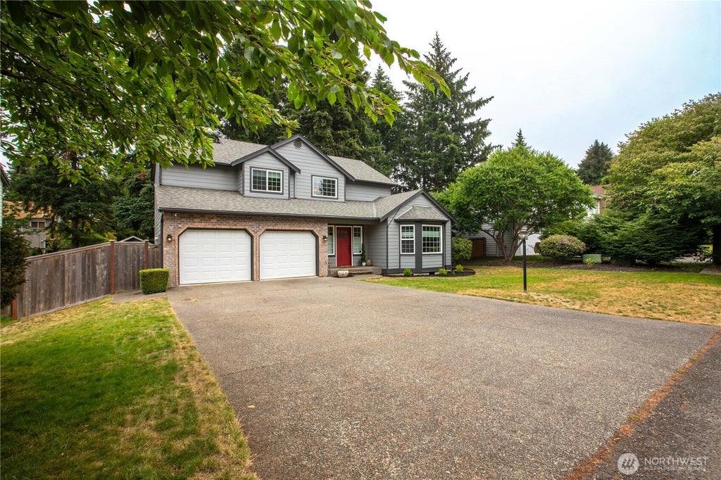 Photo of 8913 172nd Street Ct E, Puyallup, WA 98375 (MLS # 2549135)