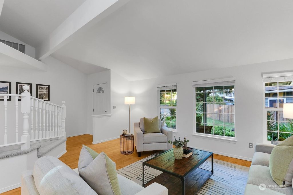 Photo of 17706 NE 137th Court, Redmond, WA 98052 (MLS # 2248639)