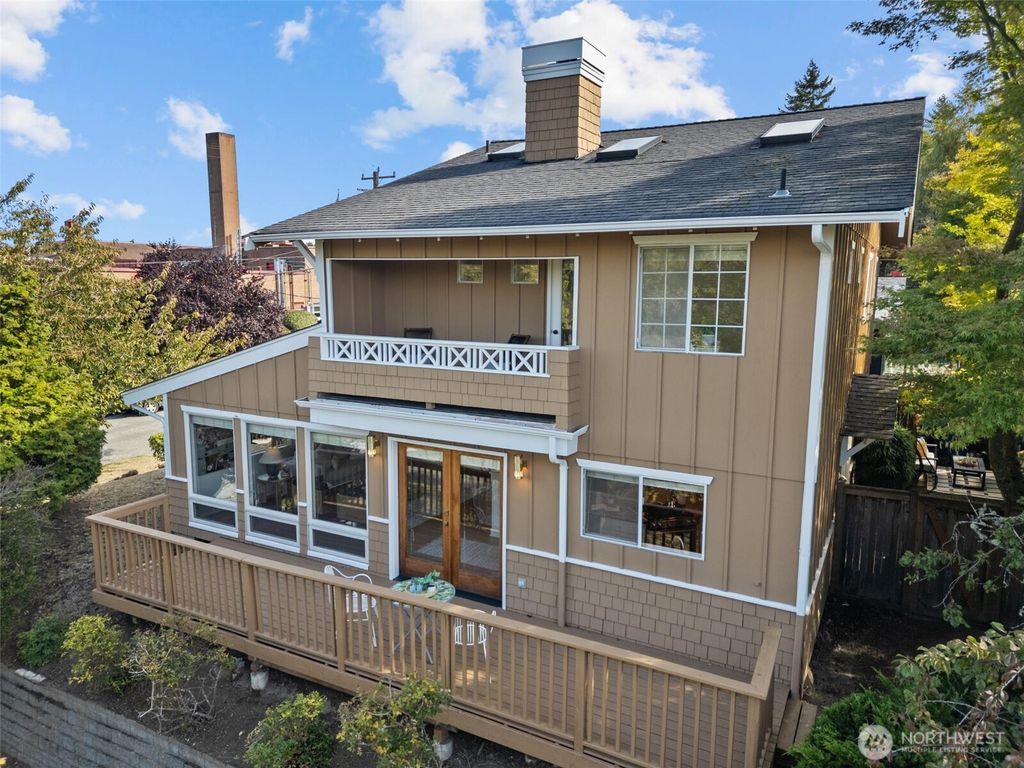 Photo of 4321 SW Lander Street, Seattle, WA 98116 (MLS # 2437651)
