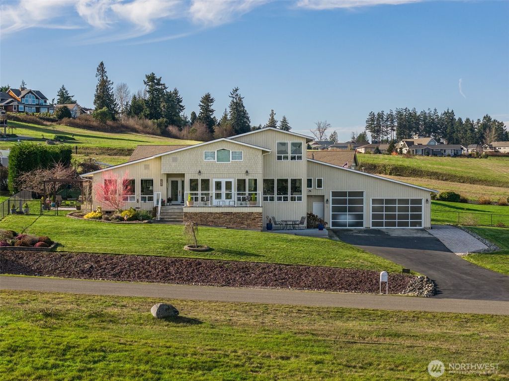 Photo of 1031 Spyglass Lane, Sequim, WA 98382 (MLS # 2478955)