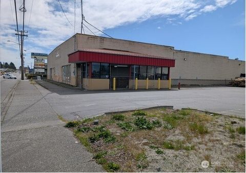 Photo of 1333 Riverside Drive, Mount Vernon, WA 98273 (MLS # 2514229)