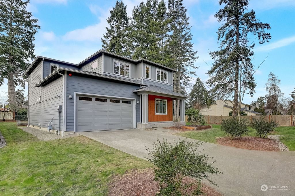 Photo of 24605 9th Avenue S, Des Moines, WA 98198 (MLS # 2191733)