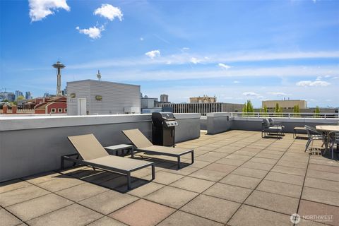 Photo of 520 2nd Avenue W #406, Seattle, WA 98119 (MLS # 2431301)