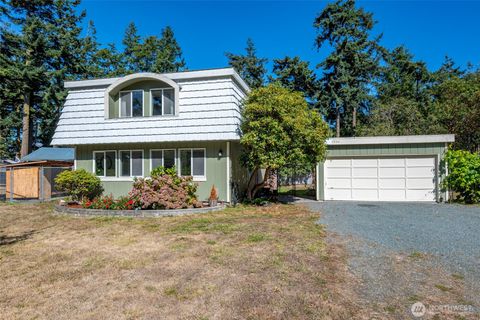 Photo of 1930 Fir Woods Place, Oak Harbor, WA 98277 (MLS # 2435009)