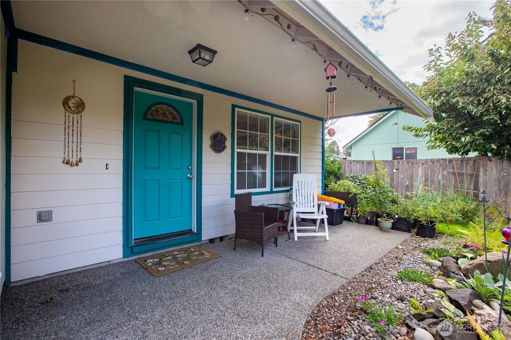 Photo of 1315 Golf Club Road SE, Lacey, WA 98503 (MLS # 2583444)