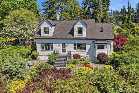 Photo of 7219 Soundview Drive, Edmonds, WA 98026 (MLS # 2518452)