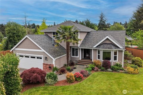 Photo of 1125 S 258th Street, Des Moines, WA 98198 (MLS # 2521084)