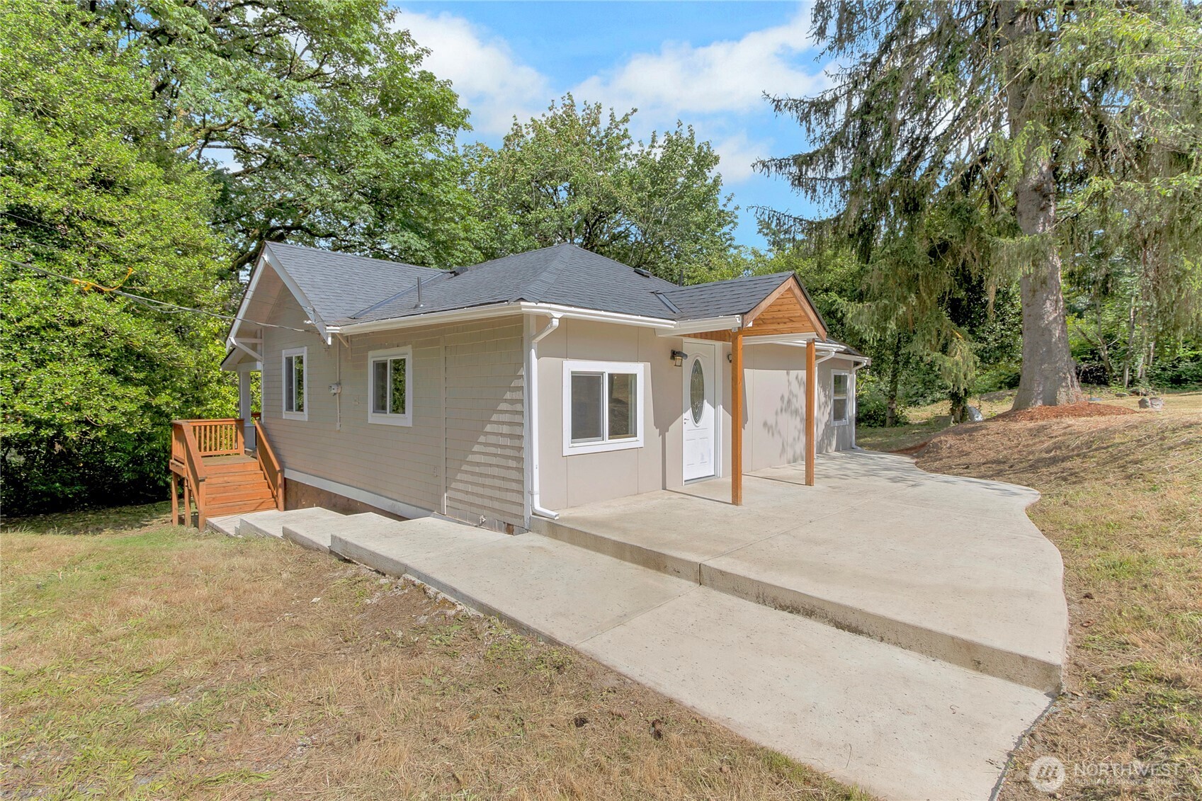 4627 S 140th Street