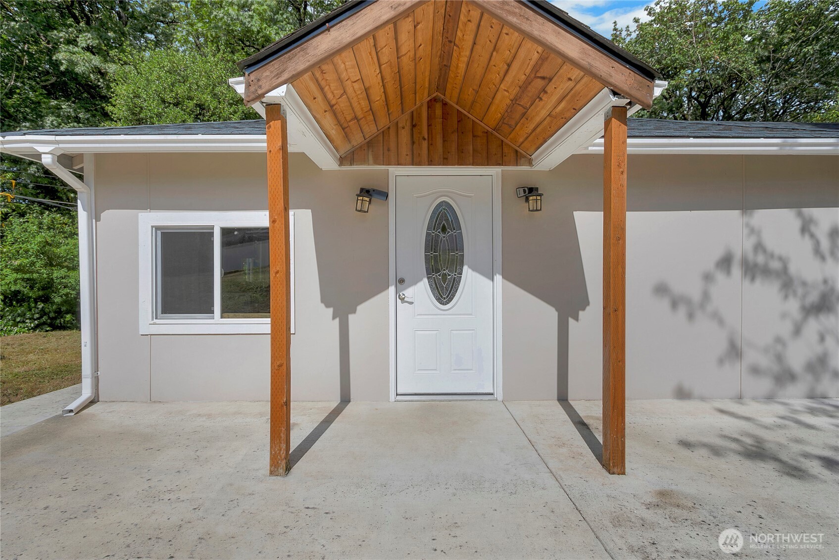 4627 S 140th Street