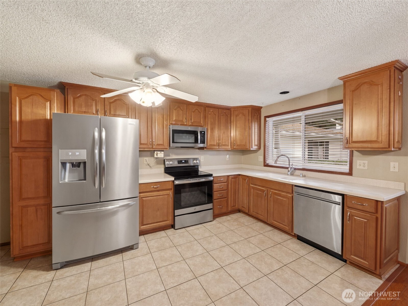 122 S 324th Place 44