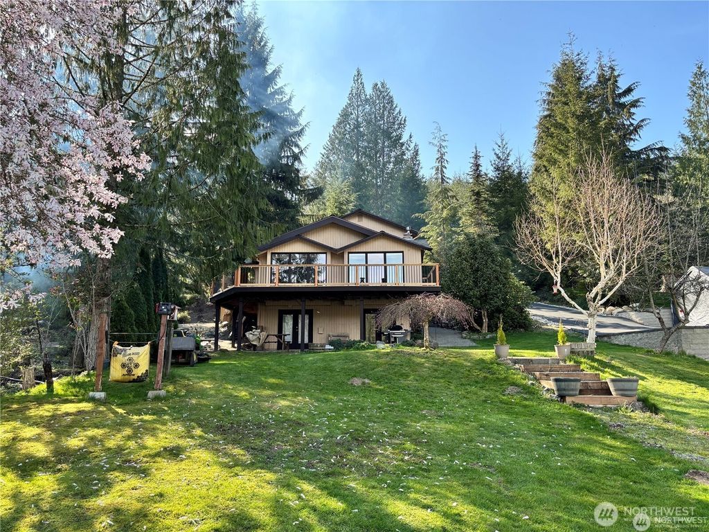 Photo of 1311 SW Lake Roesiger Road, Snohomish, WA 98290 (MLS # 2401076)