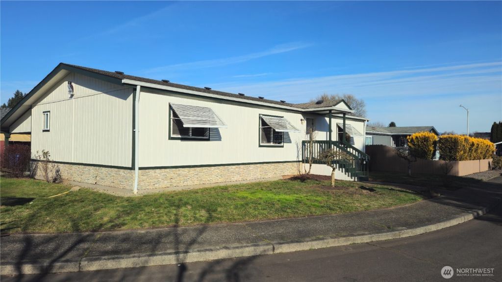 Photo of 5309 NE 75th Avenue, Vancouver, WA 98662 (MLS # 2477787)