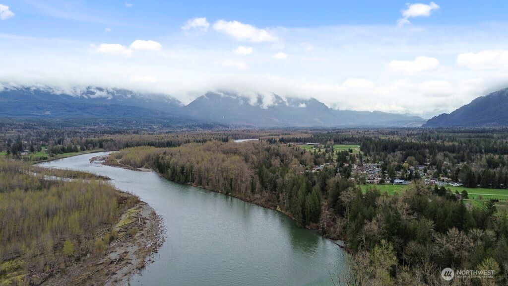 Photo of 16004 357th Avenue SE, Sultan, WA 98294 (MLS # 2353182)