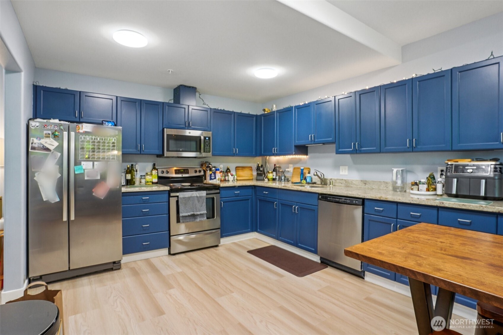 3221 SW Avalon Way 113