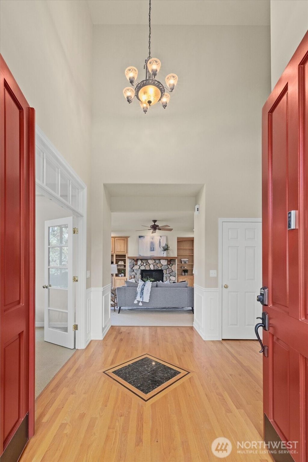 Photo of 4118 131st Avenue SE, Bellevue, WA 98006 (MLS # 2342170)