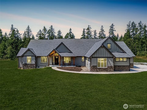 Photo of 41018 80th Avenue E, Eatonville, WA 98328 (MLS # 2551235)