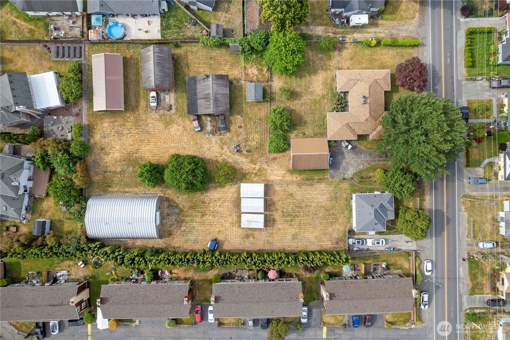 Photo of 220 R Street SE, Auburn, WA 98002 (MLS # 2401949)