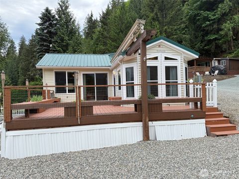 Photo of 44847 Kloshe Trail #2E1, Concrete, WA 98237 (MLS # 2531374)