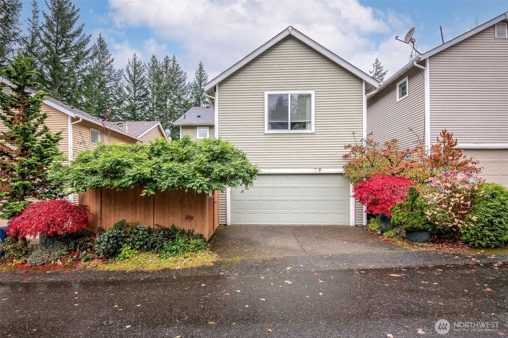 Photo of 36703 SE Gravenstein Court, Snoqualmie, WA 98065 (MLS # 2452733)
