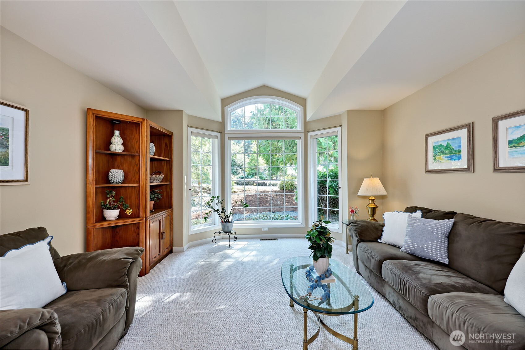 40 Fairwind Court