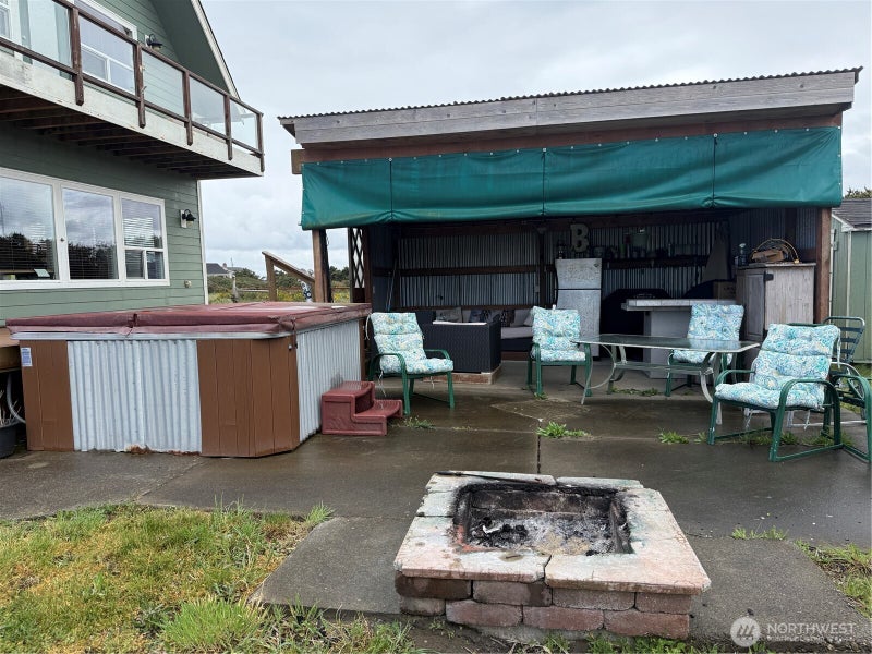 477 Broadmoor Court SW