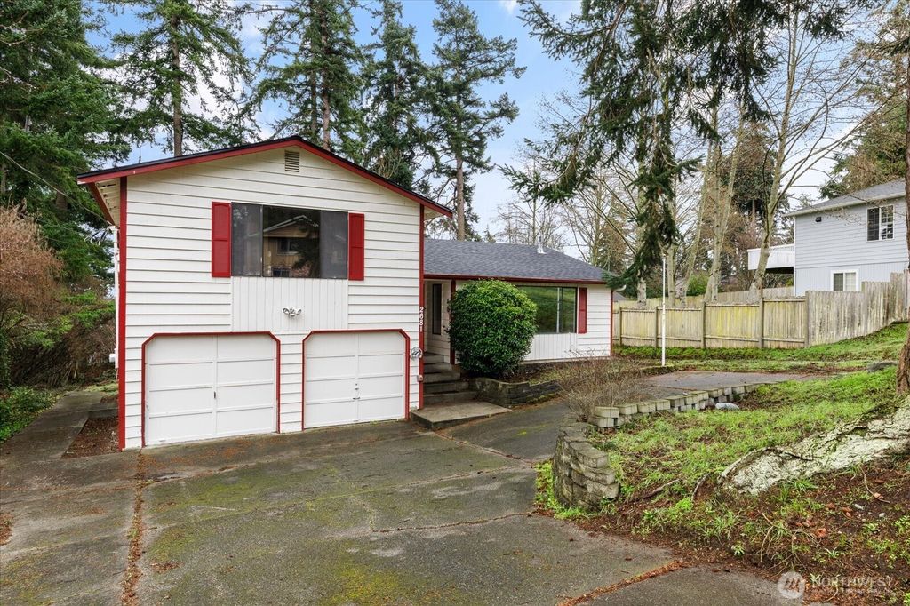 Photo of 2681 Olympic Drive, Oak Harbor, WA 98277 (MLS # 2467678)