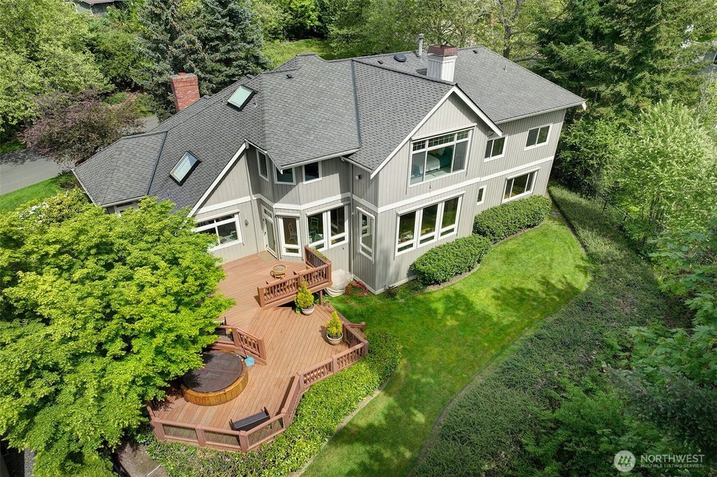Photo of 2439 196th Avenue SE, Sammamish, WA 98075 (MLS # 2370037)