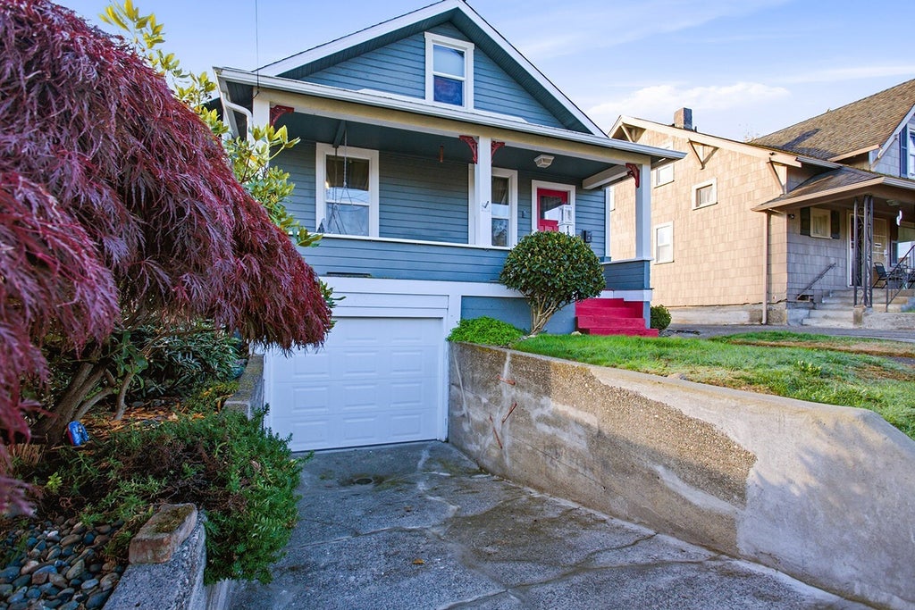 Photo of 1219 9th Street, Bremerton, WA 98337 (MLS # 2598301)