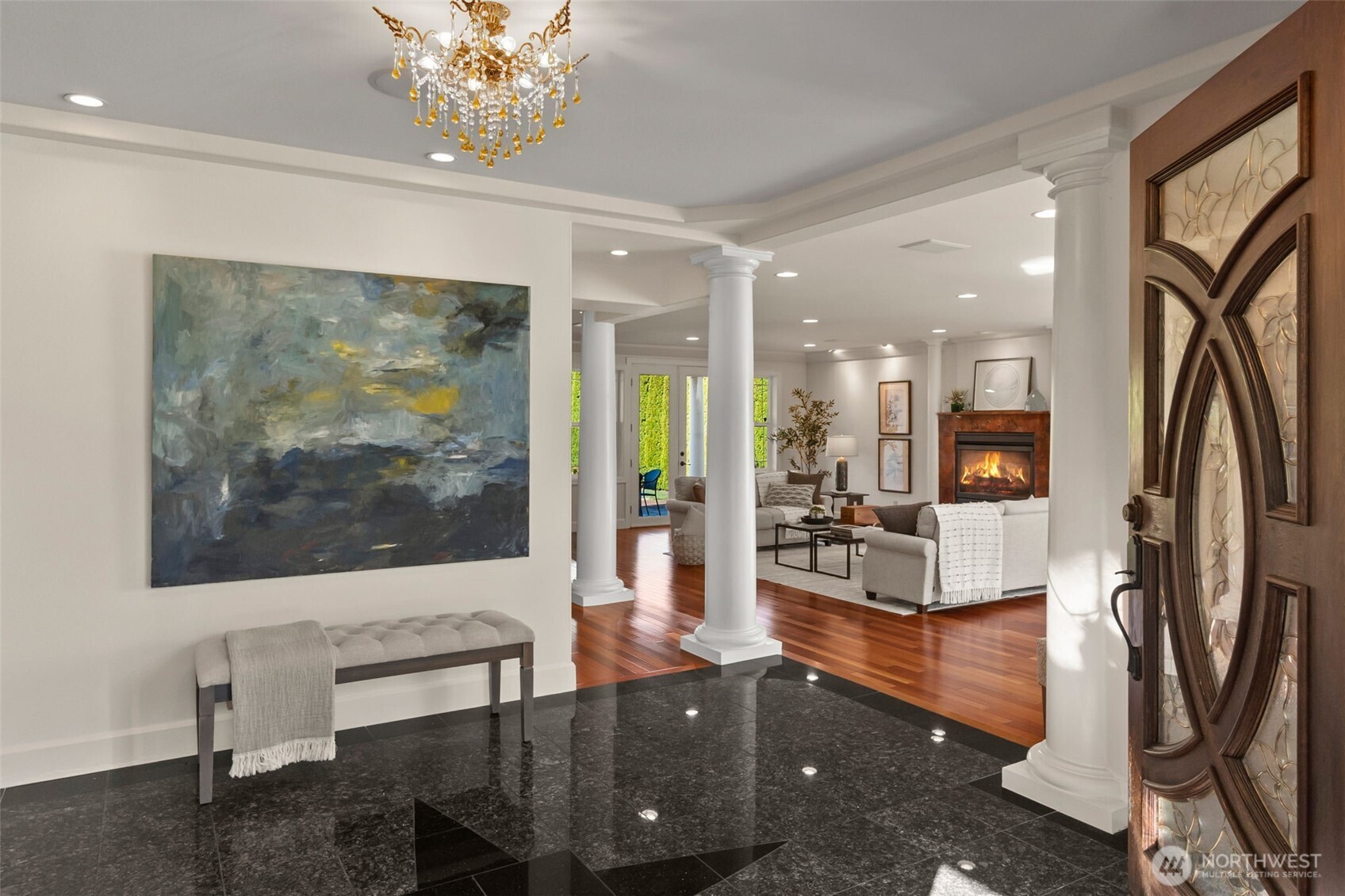 3725 Hollywood Drive NE